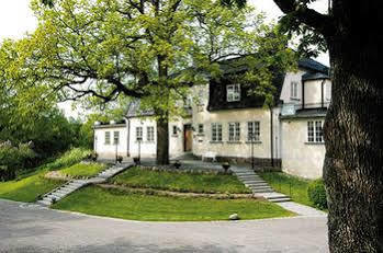 Hotel Balingsholm à Huddinge Extérieur photo